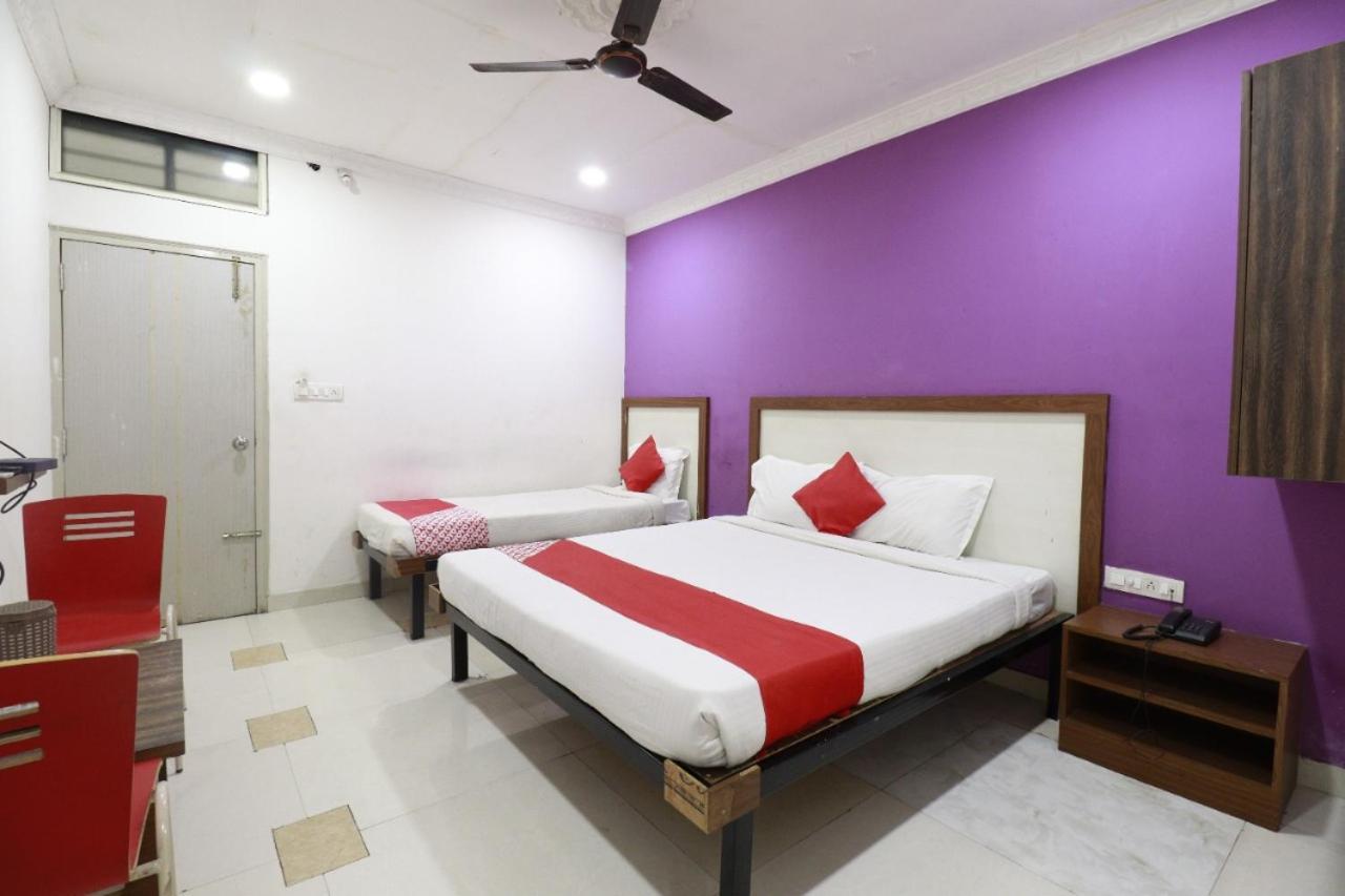 Hotel Abhimani Inn Bangalore Exteriör bild