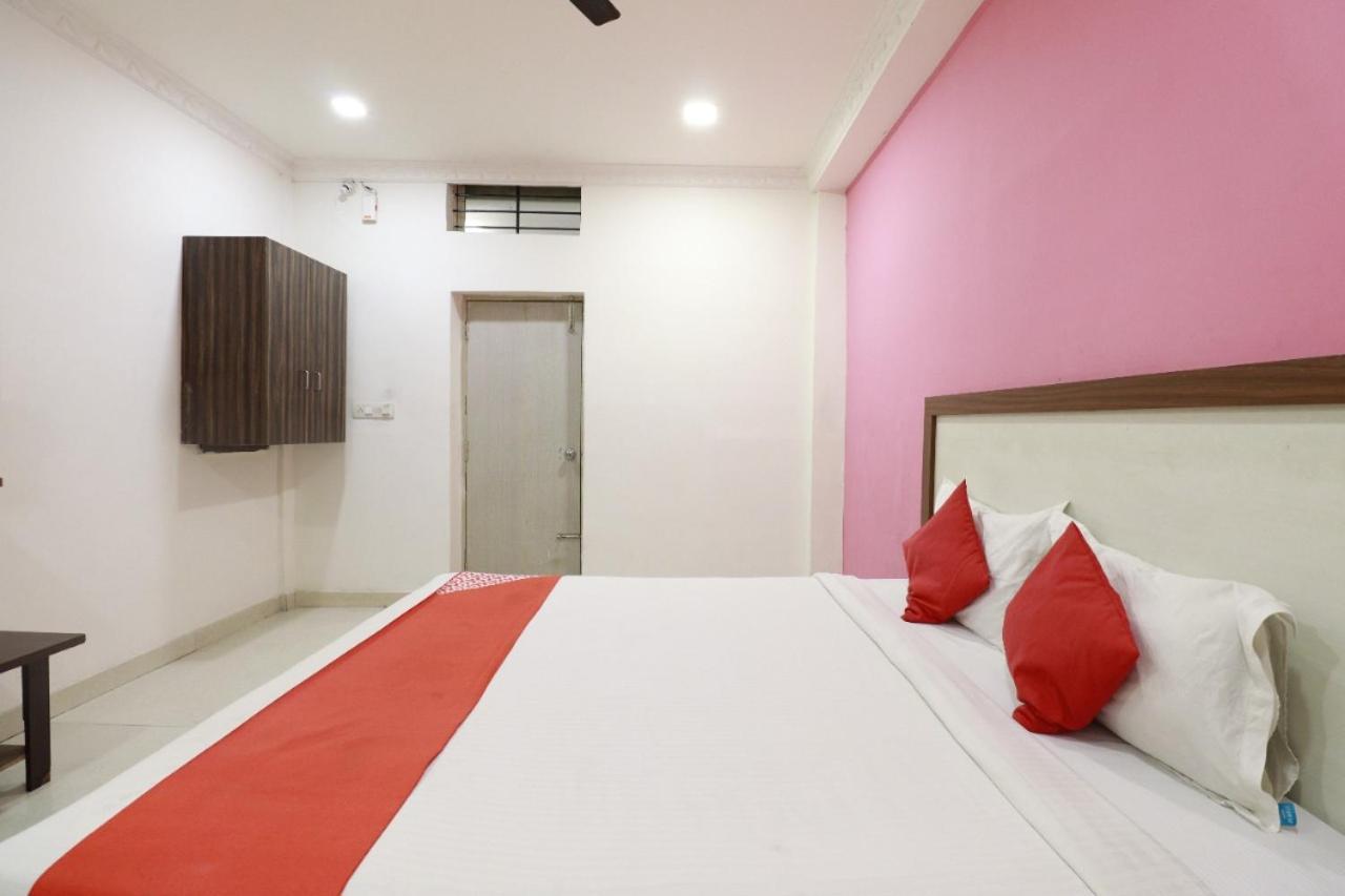 Hotel Abhimani Inn Bangalore Exteriör bild