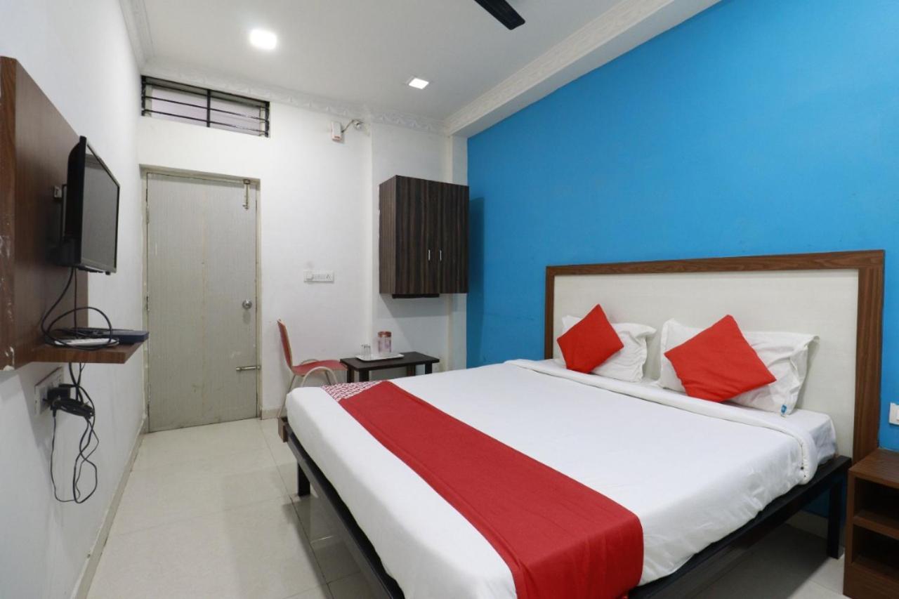 Hotel Abhimani Inn Bangalore Exteriör bild