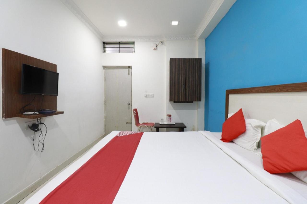 Hotel Abhimani Inn Bangalore Exteriör bild