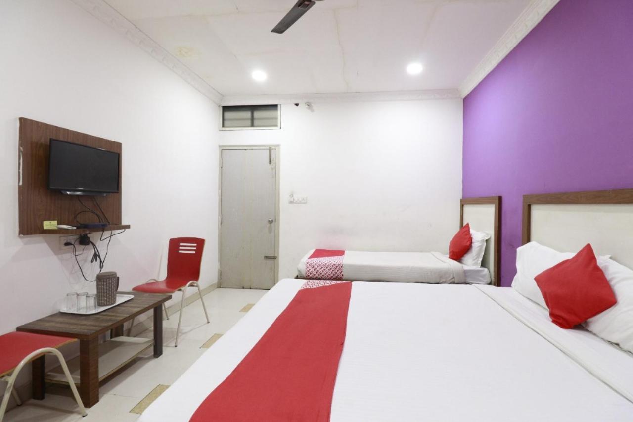 Hotel Abhimani Inn Bangalore Exteriör bild